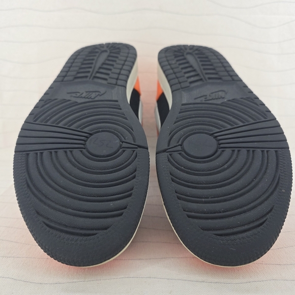 Air Jordan 1 Mid 'Black Cone' Pre-Owned Sneakers Shoes 554724-062 Mens Size 11.5 - Picture 13 of 16